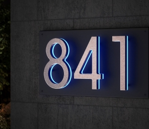 Floating Clear Horizontal LED Sign And Doorbell